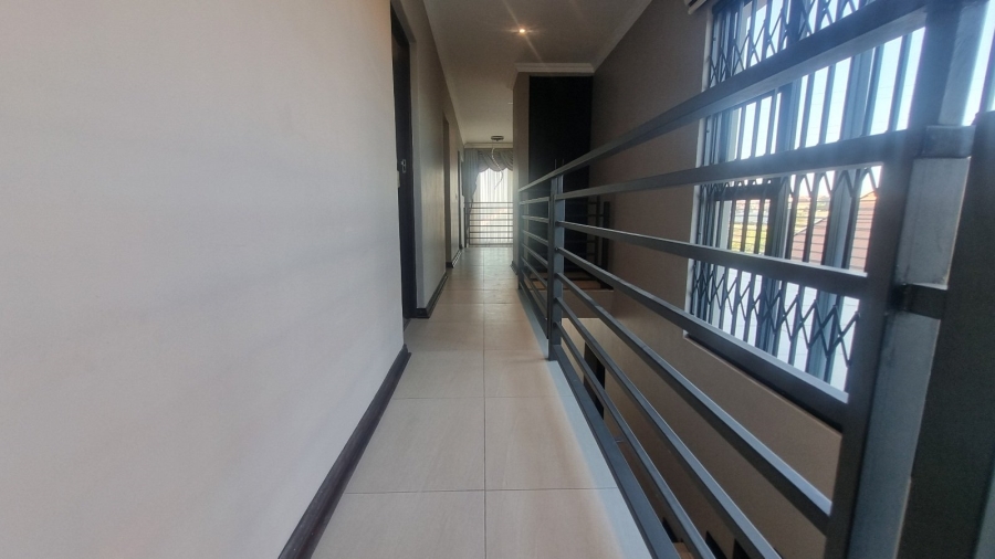 3 Bedroom Property for Sale in Wild Olive Estate Free State